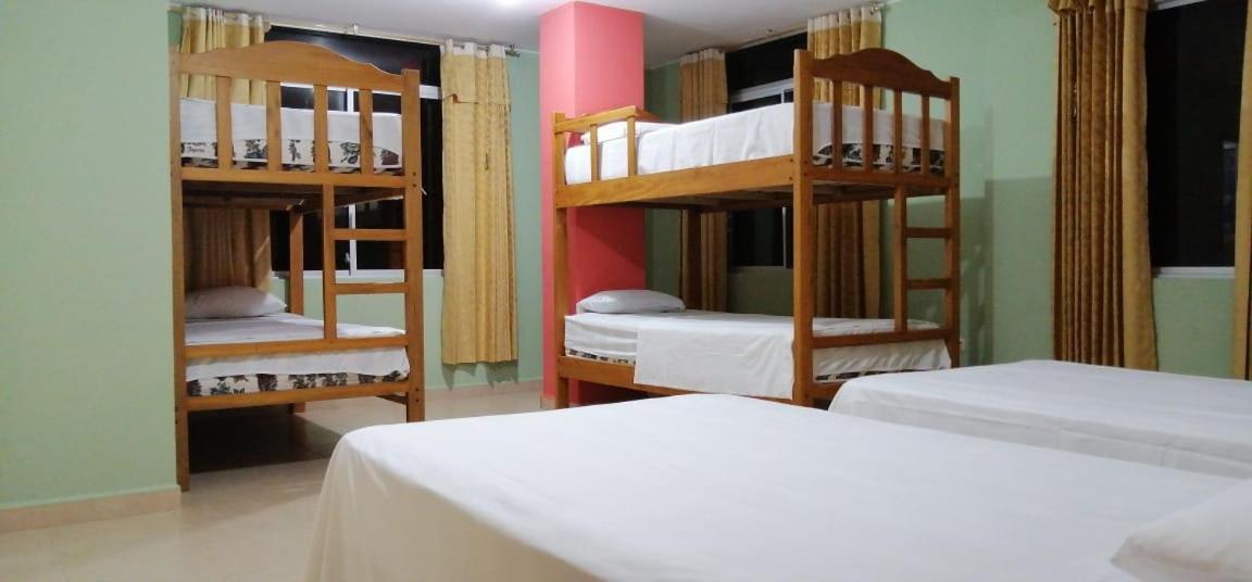 Hotel Internacional En 阿塔卡梅斯 外观 照片