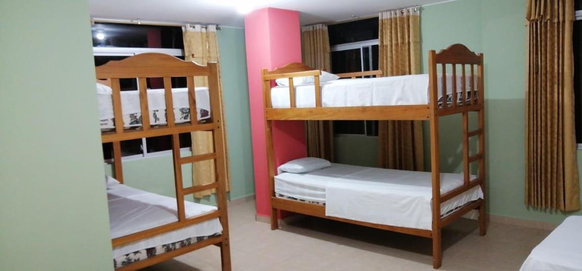 Hotel Internacional En 阿塔卡梅斯 外观 照片